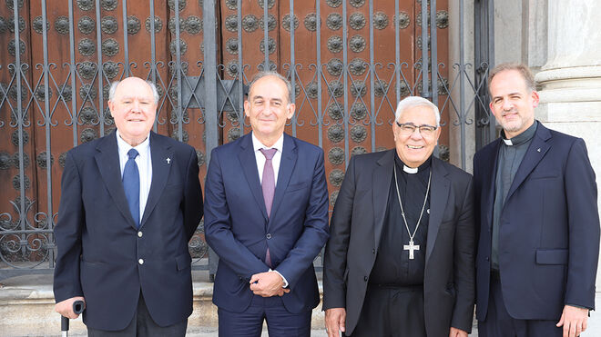 Francisco Javier Martínez, obispo de Granada_ Jaime Oraá SJ, presidente del Patronato de la Universidad Loyola, Gonzalo Villagrán SJ, decano de la Facultad de Teología., y Gabriel Pérez, rector de la Universidad Loyola