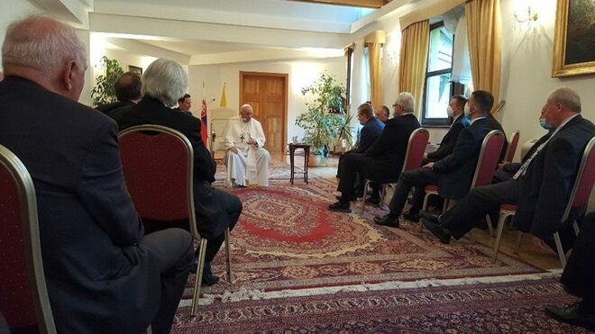 Francisco durante su encuentro con los jesuitas en Eslovaquia.