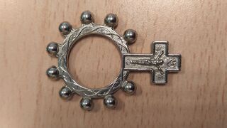 Yo no voy a rezar el Rosario delante de las clínicas abortivas.