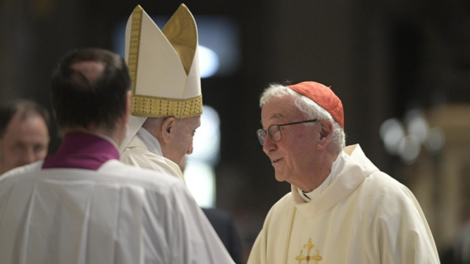 Papa y cardenal Nichols