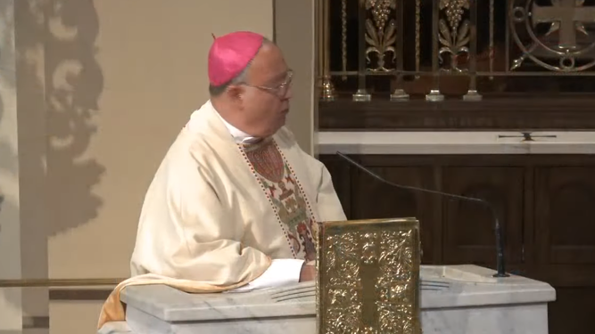 Monseñor Guillory, obispo emérito de Beaumont