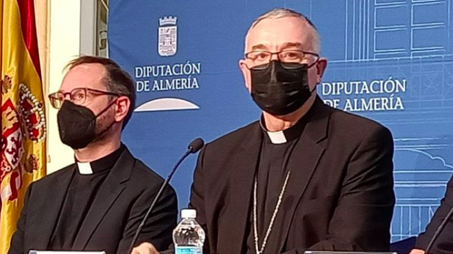 Gómez Cantero, y su vicario general