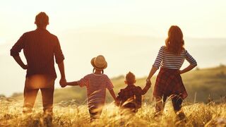 Es nuestro deber y derecho y no existe en el ejercerlo ninguna descriminación