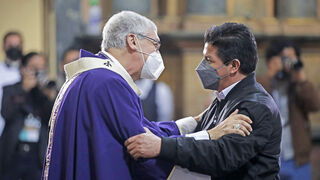 Arzobispo de Lima y el presidebnte de Perú