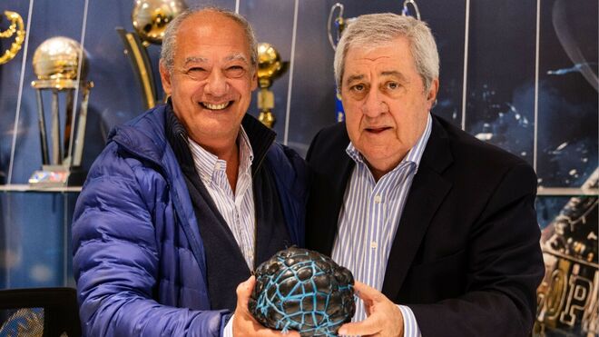 Jorge Amor Ameal y José María del Corral inauguran 'Pelota de Trapo'