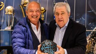 Jorge Amor Ameal y José María del Corral inauguran 'Pelota de Trapo'