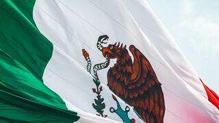 Otro país, con Dios