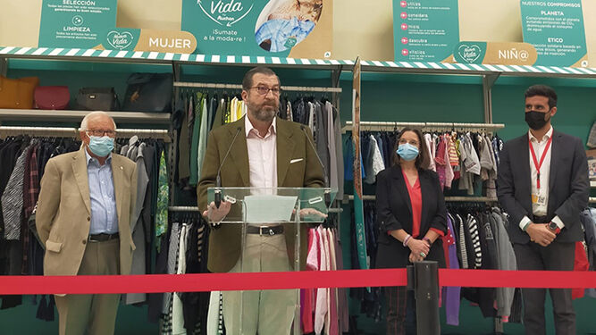 Alcampo y Moda re- el primer córner de de segunda en Madrid