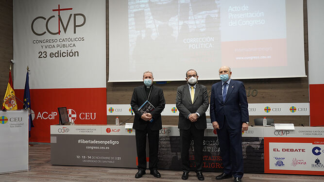 Mario Iceta Gavicagogeascoa, Alfonso Bullón de Mendoza, Rafael Sánchez Saus