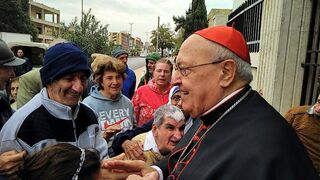 El cardenal Sandri durante su visita a Siria