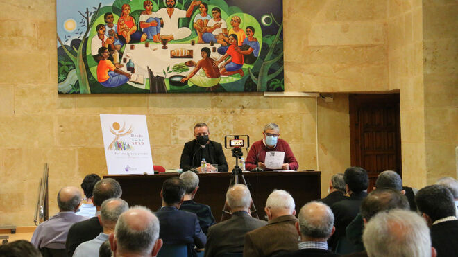 Luis Manuel Romero en la jornada de formación del clero