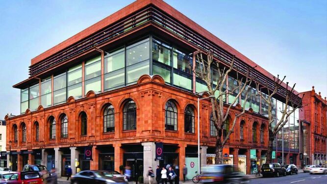 El edificio de la Sloane Avenue, en Londres, que fue adquirido con el dinero para la caridad.