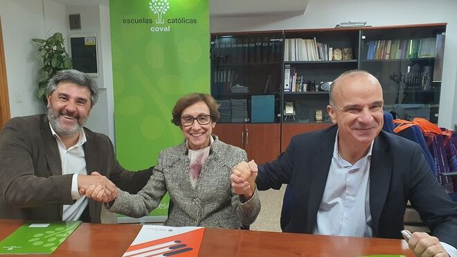 Firma del acuerdo Edelvives- Escuela Católicas de Valencia
