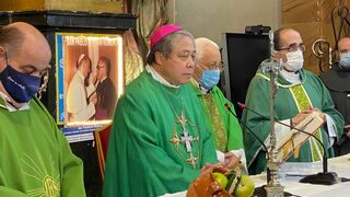 Padre Ángel: "Lo más importante no es contar los pobres, sino besarlos y abrazarlos"