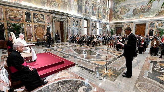 El Papa y los franciscanos seculares