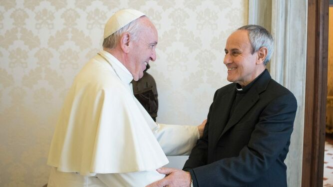 El Papa, con Julián Carrón