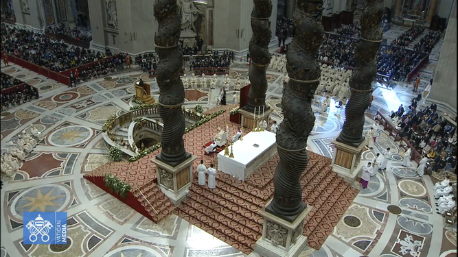 Misa en el altar de Pedro