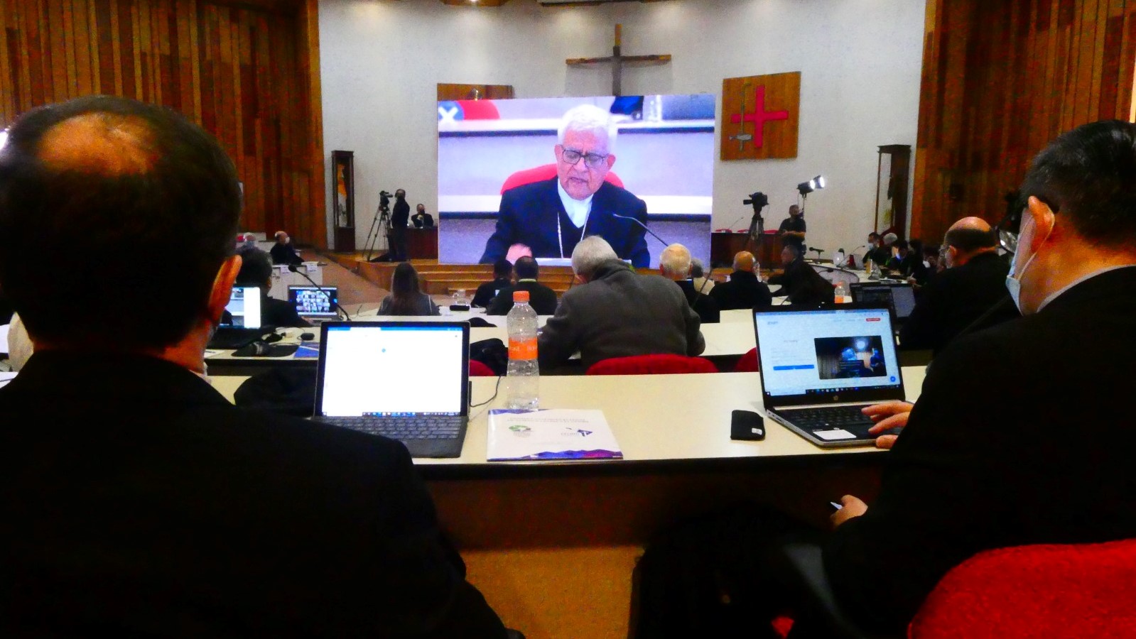 Mons. Miguel Cabrejos en la Asamblea