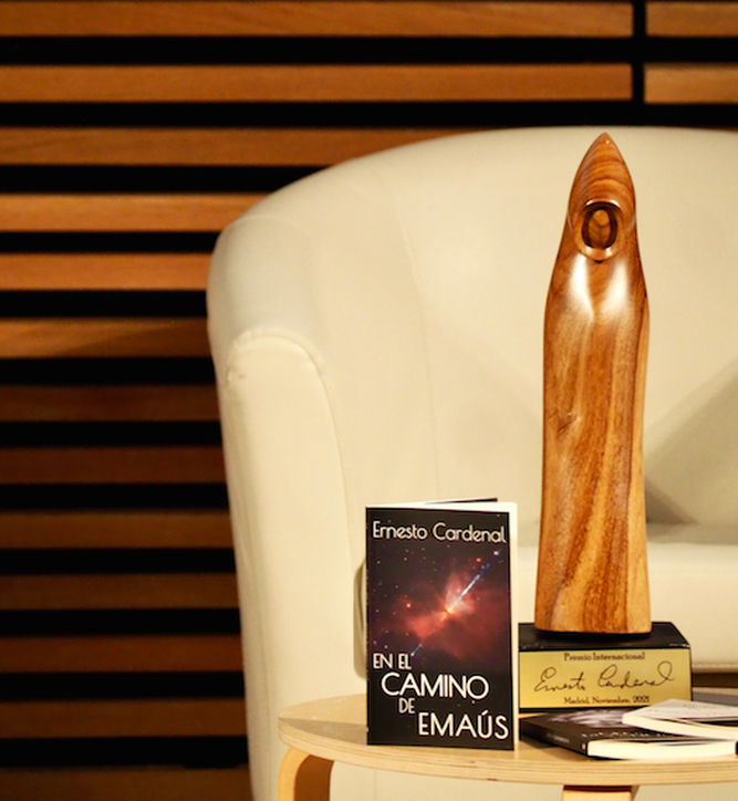 Premio y libro