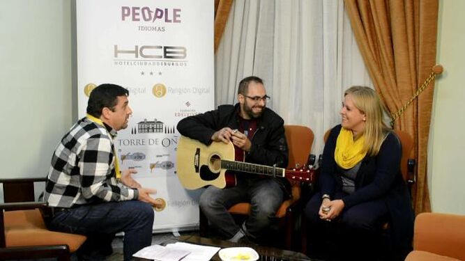 Olga y José:  "La música católica te elige"