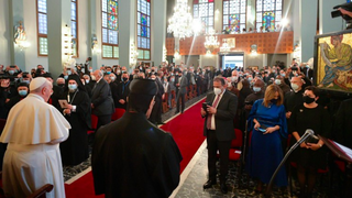 Francisco, en la catedral maronita de Nicosia