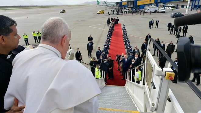 Francisco, en su despedida de Atenas