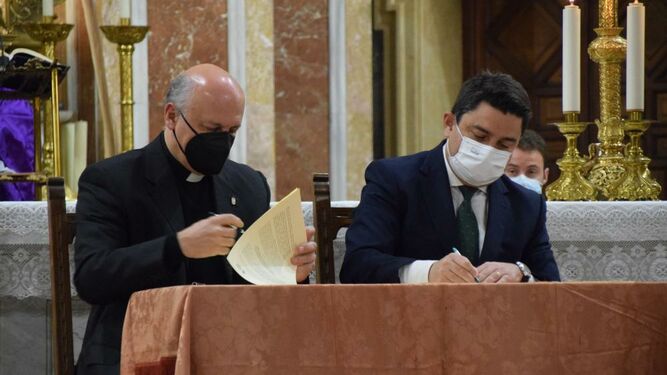 José Santiago Pons y José Manuel Pagán firman el acuerdo