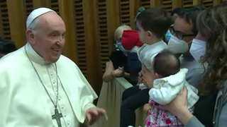 Francisco, con los empleados vaticanos