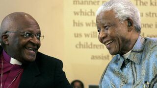 Desmond Tutu, con Nelson Mandela