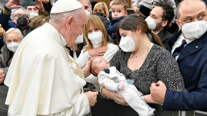 Francisco: "Tras la pandemia, volvamos a empezar con más humanidad"