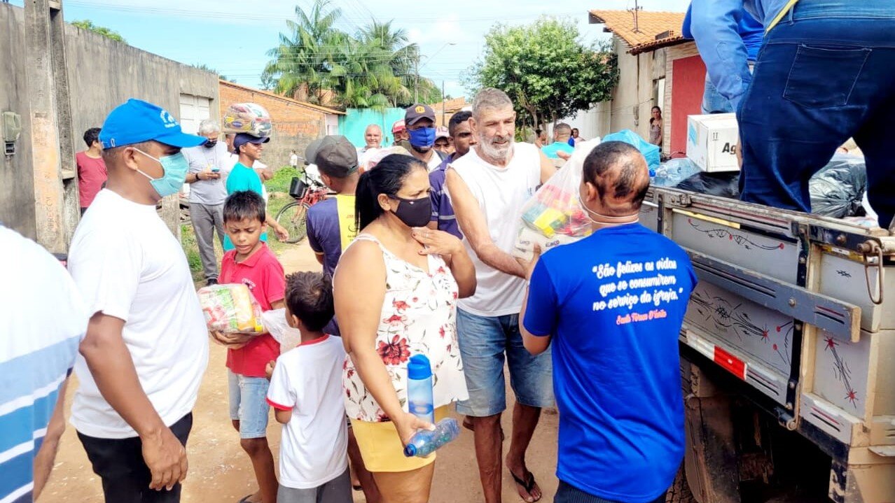 Ayuda de la Iglesia