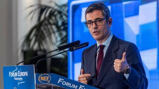 Félix Bolaños, durante el desayuno en el Nueva Economía Forum