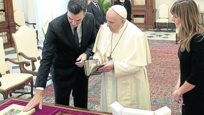 Pedro Sánchez, con el Papa Francisco