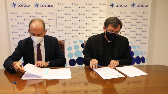 Firma Loyola UC
