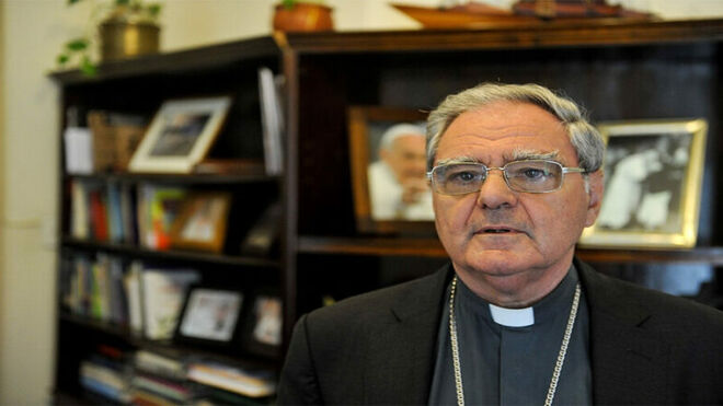 Monseñor Óscar Ojea