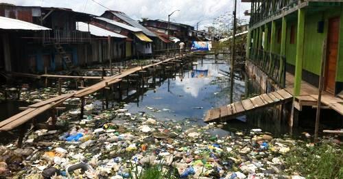 Basura en Punchana