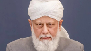 Hazrat Mirza Masrur Ahmad, líder de la Comunidad Musulmana Ahmadía