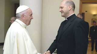 José Brosel con el Papa Francisco.