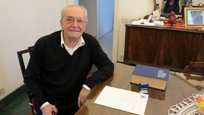 Falleció el cardenal Agostino Cacciavillan: tenía 95 años