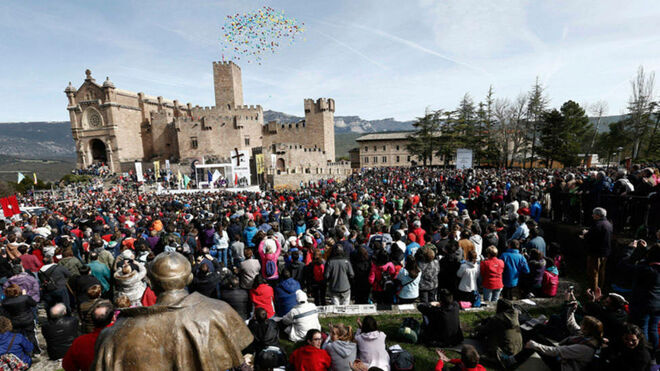 Regresan las peregrinaciones al castillo de Javier
