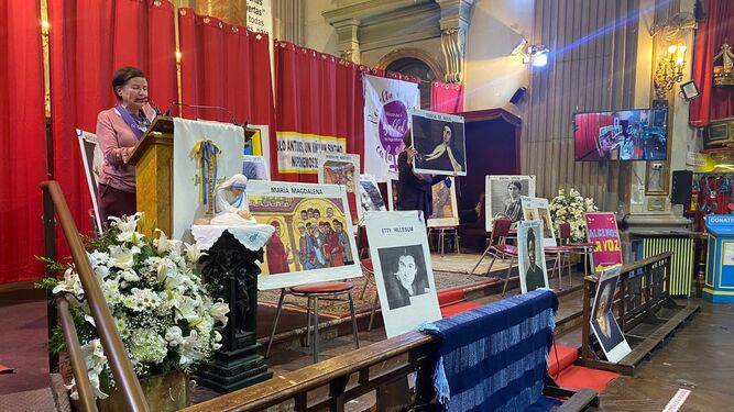 Mujeres en la Iglesia