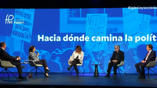 Debate sobre política en la Fundación Pablo VI