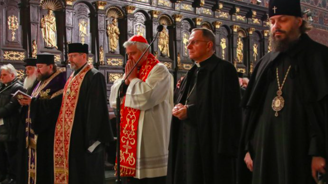 Oración ecuménica por la paz en Leópolis