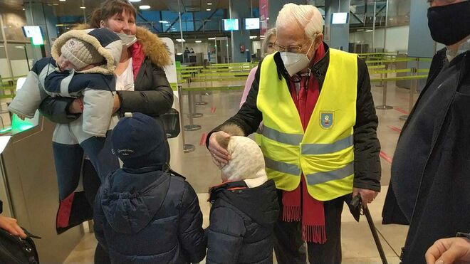 El padre Ángel recibe a familias procedentes de Ucrania