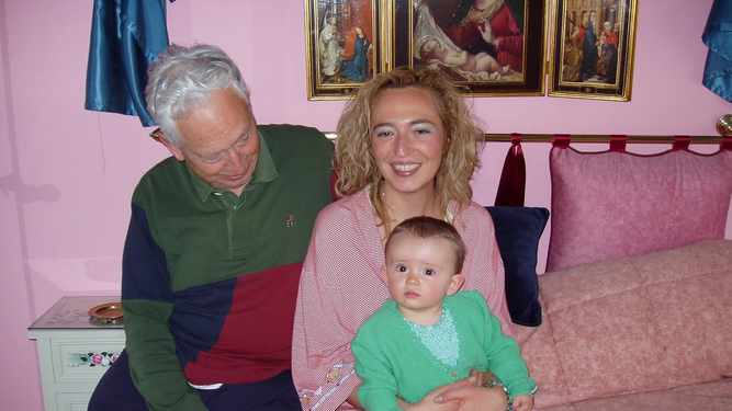 Amelibia. Tres generaciones