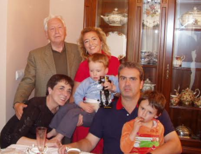 Familia