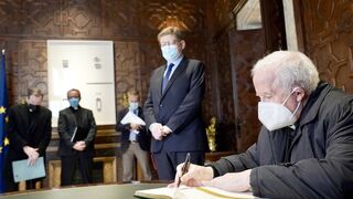 Cañizares y Puig firman el acuerdo de colaboración