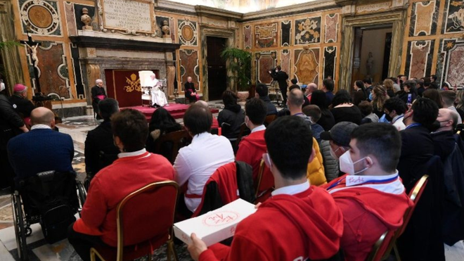 El Papa con asociación del autismo