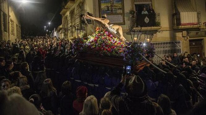 Cartagena abrió de madrugada la Semana Santa con la primera procesión del mundo