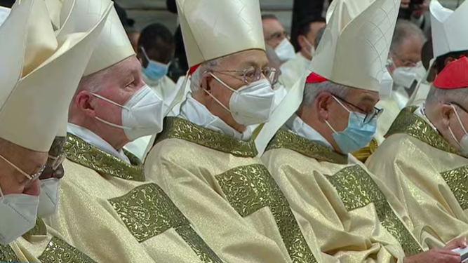Cardenales, en la Misa Crismal